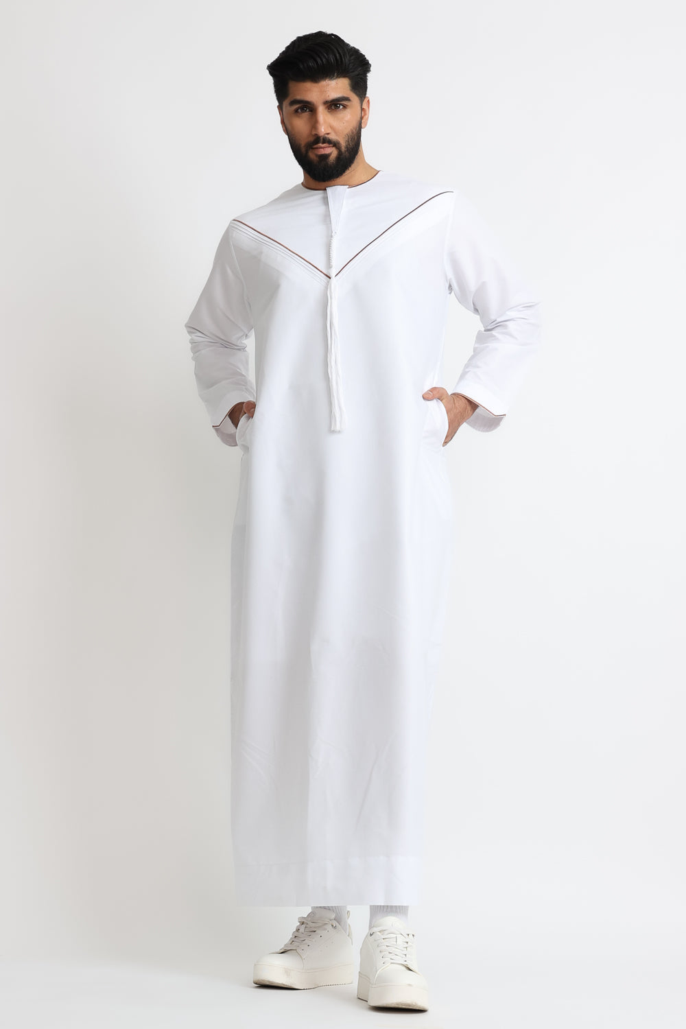 J101 White/Bronze Pleated Emirati Thobe