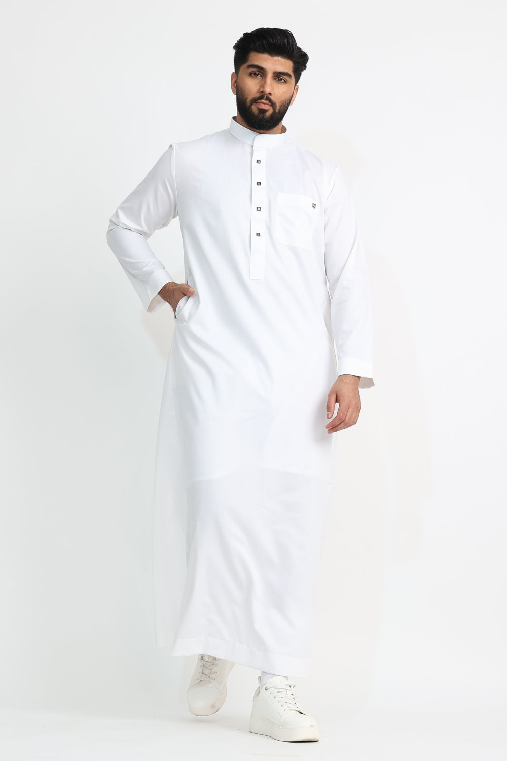 J1516 White Saudi Collar