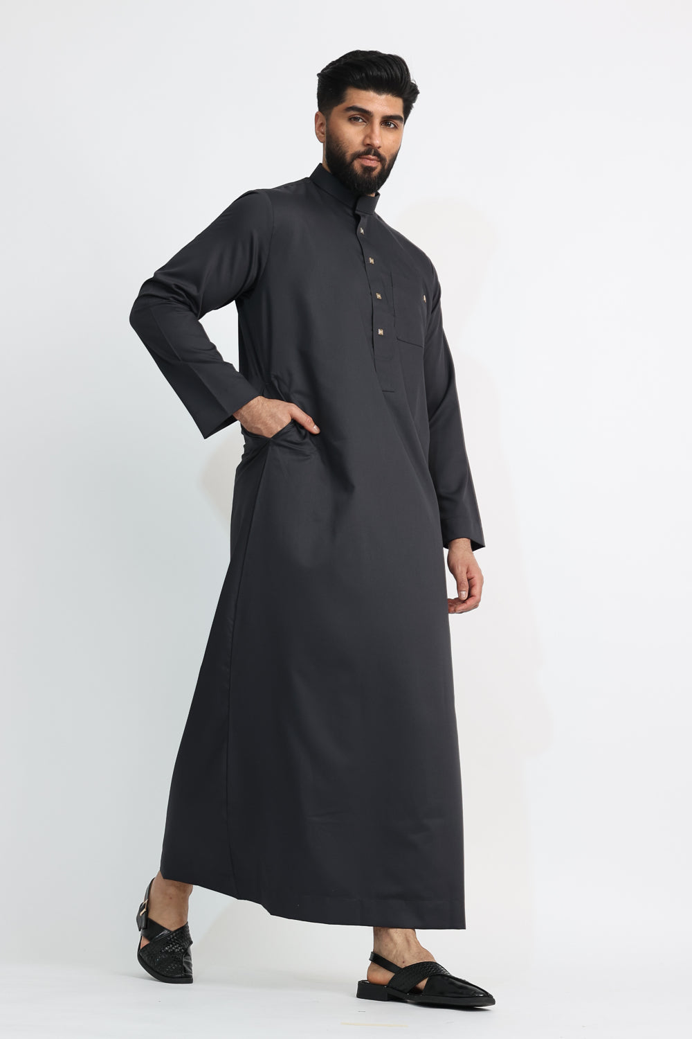 J1516 Black Saudi Collar