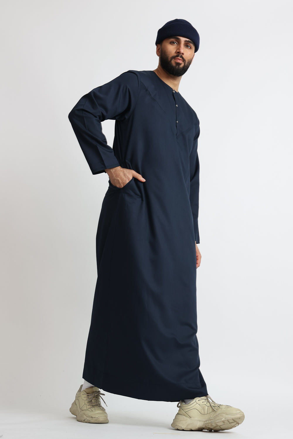 J1524 Dark Navy Omani