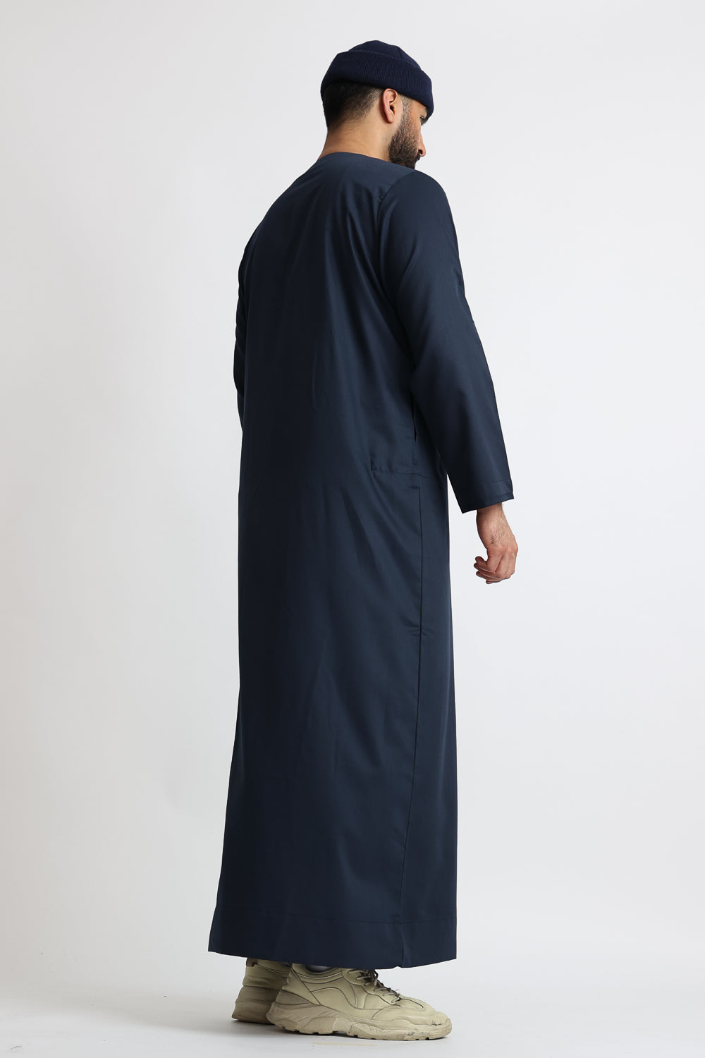 J1524 Dark Navy Omani