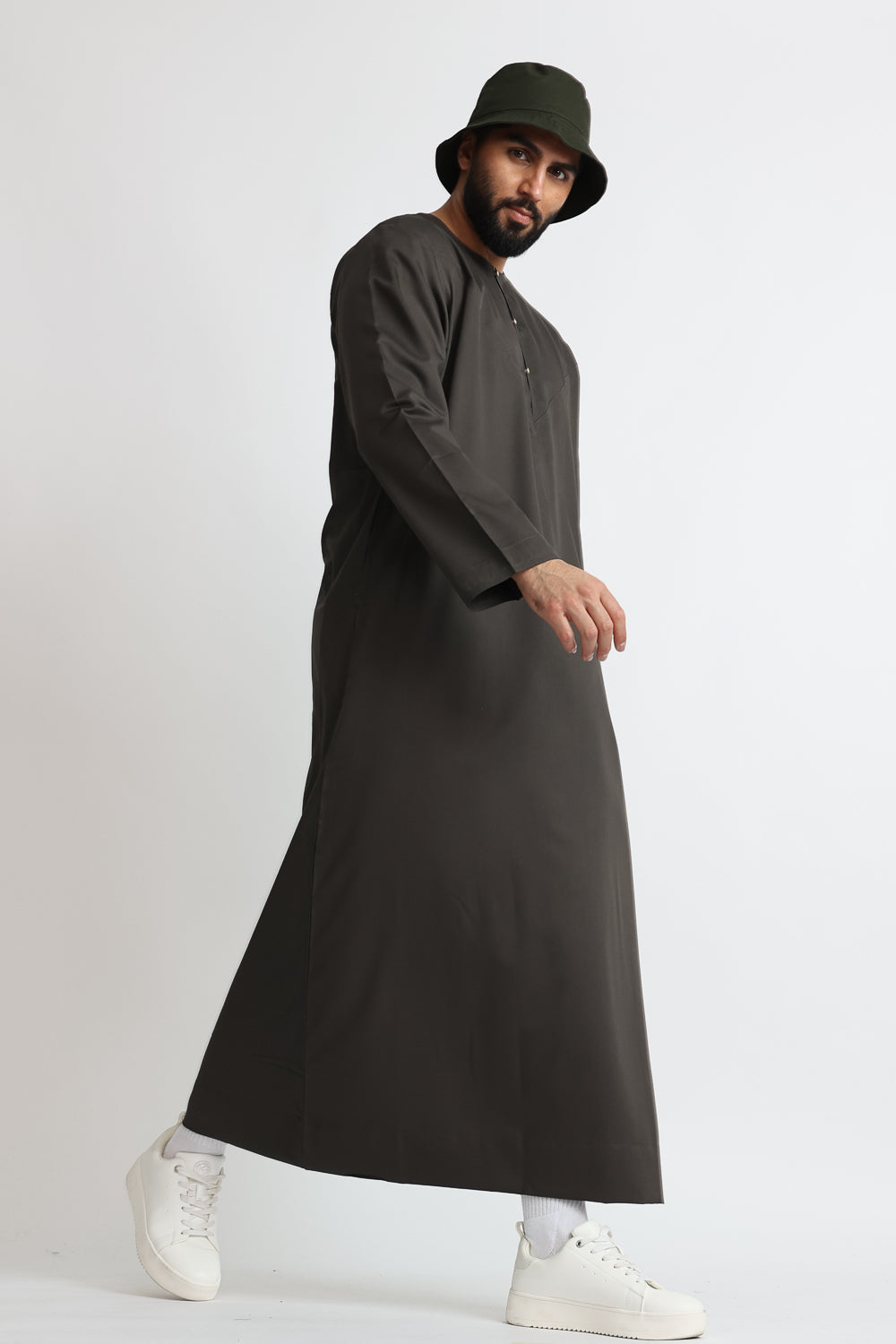 Relaxed Plain Omani Thobes