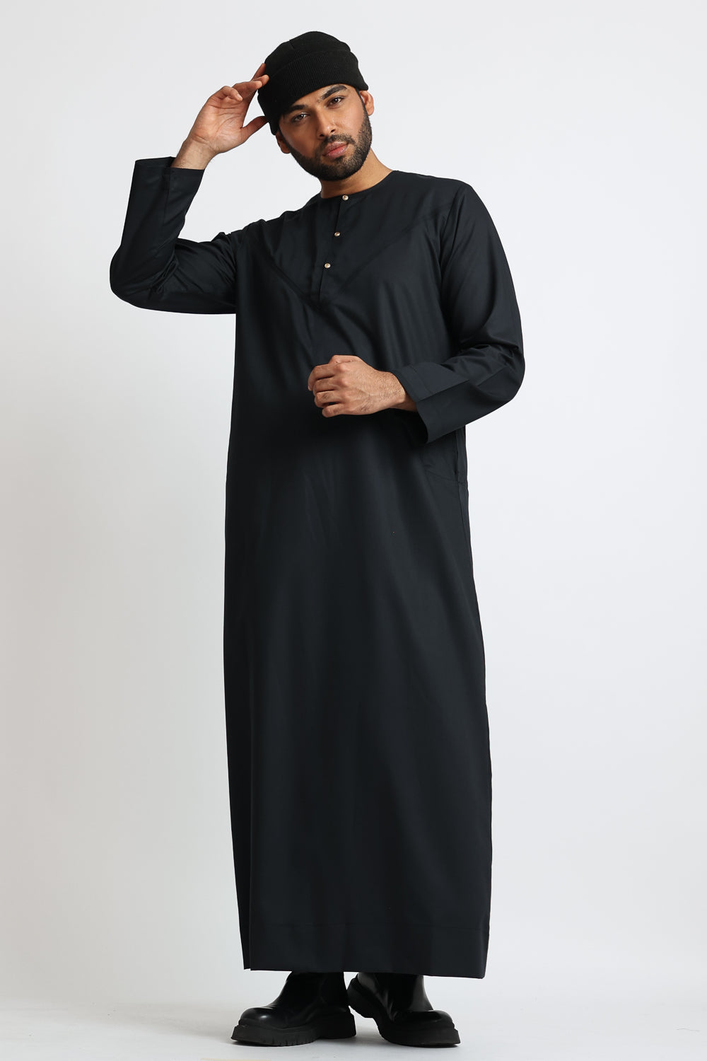 J1520 Black Omani