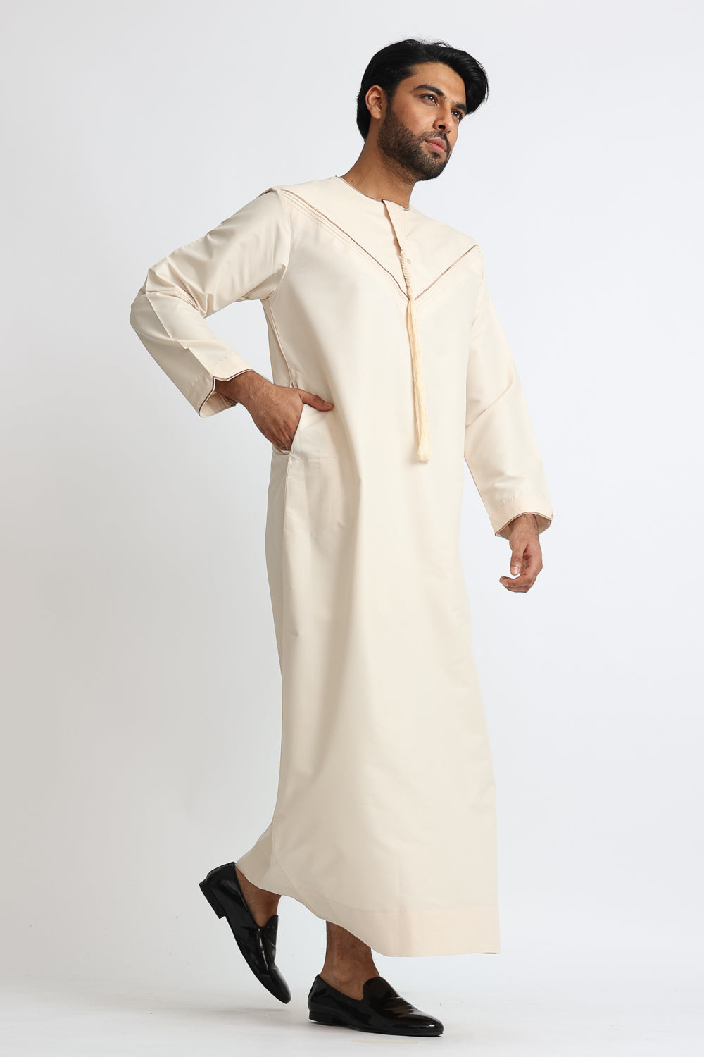 J101 Champagne Pleated Emirati Thobe