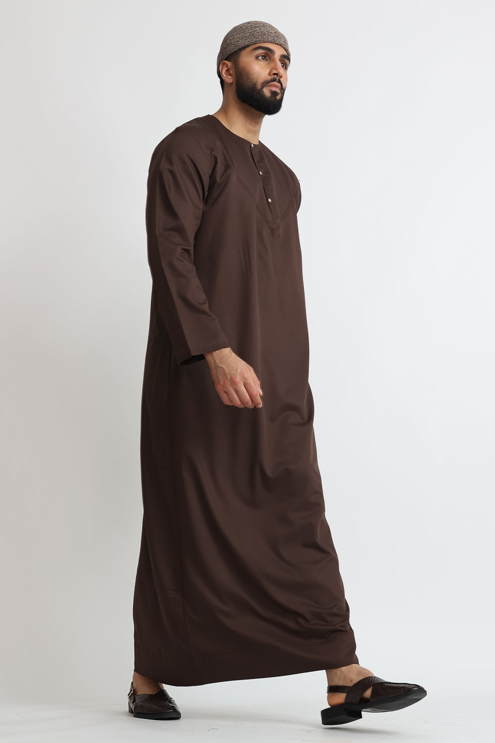 J1524 Brown Matt Omani