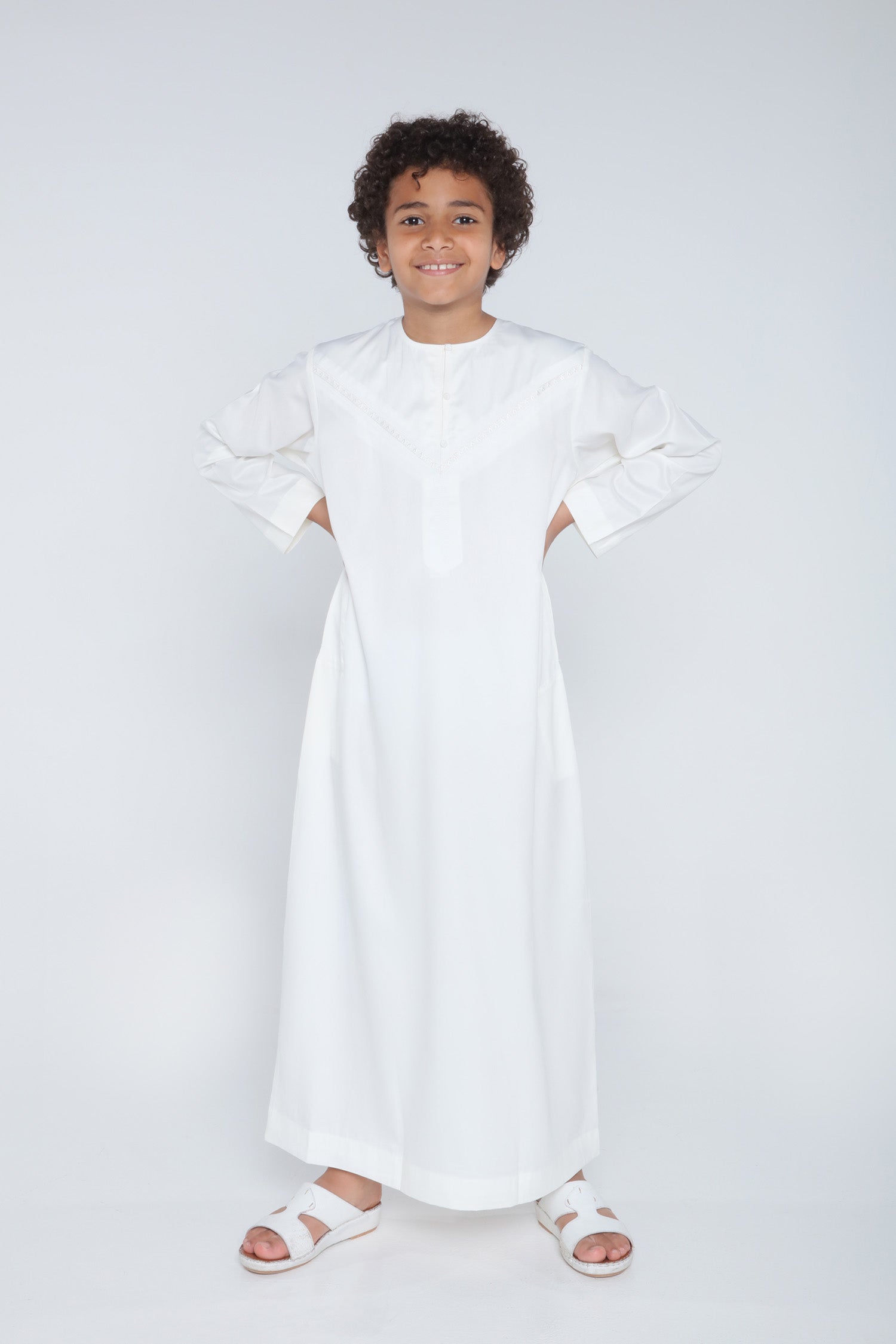 Cream Kids Omani