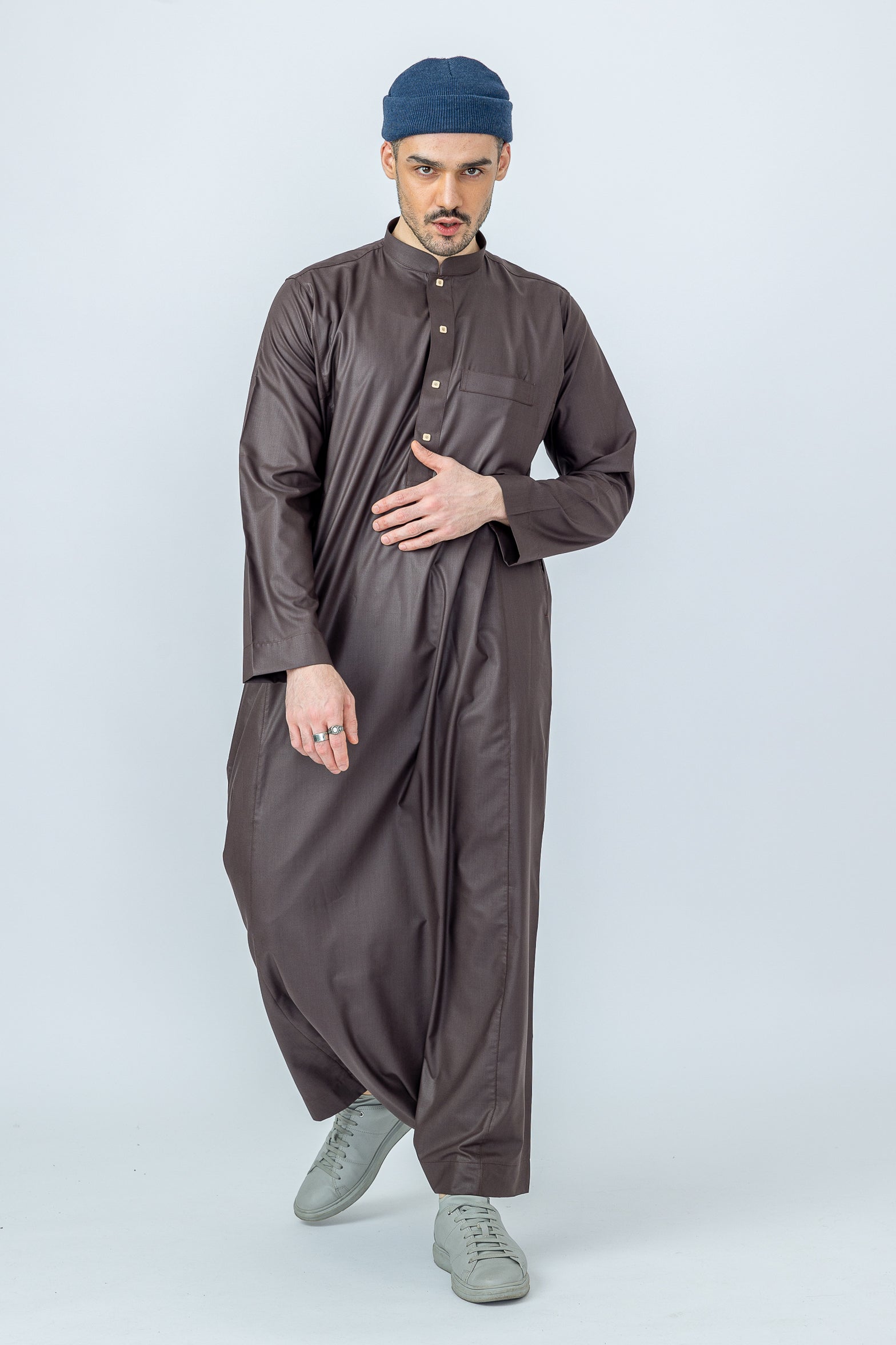 Brown Arab Collar Thobe