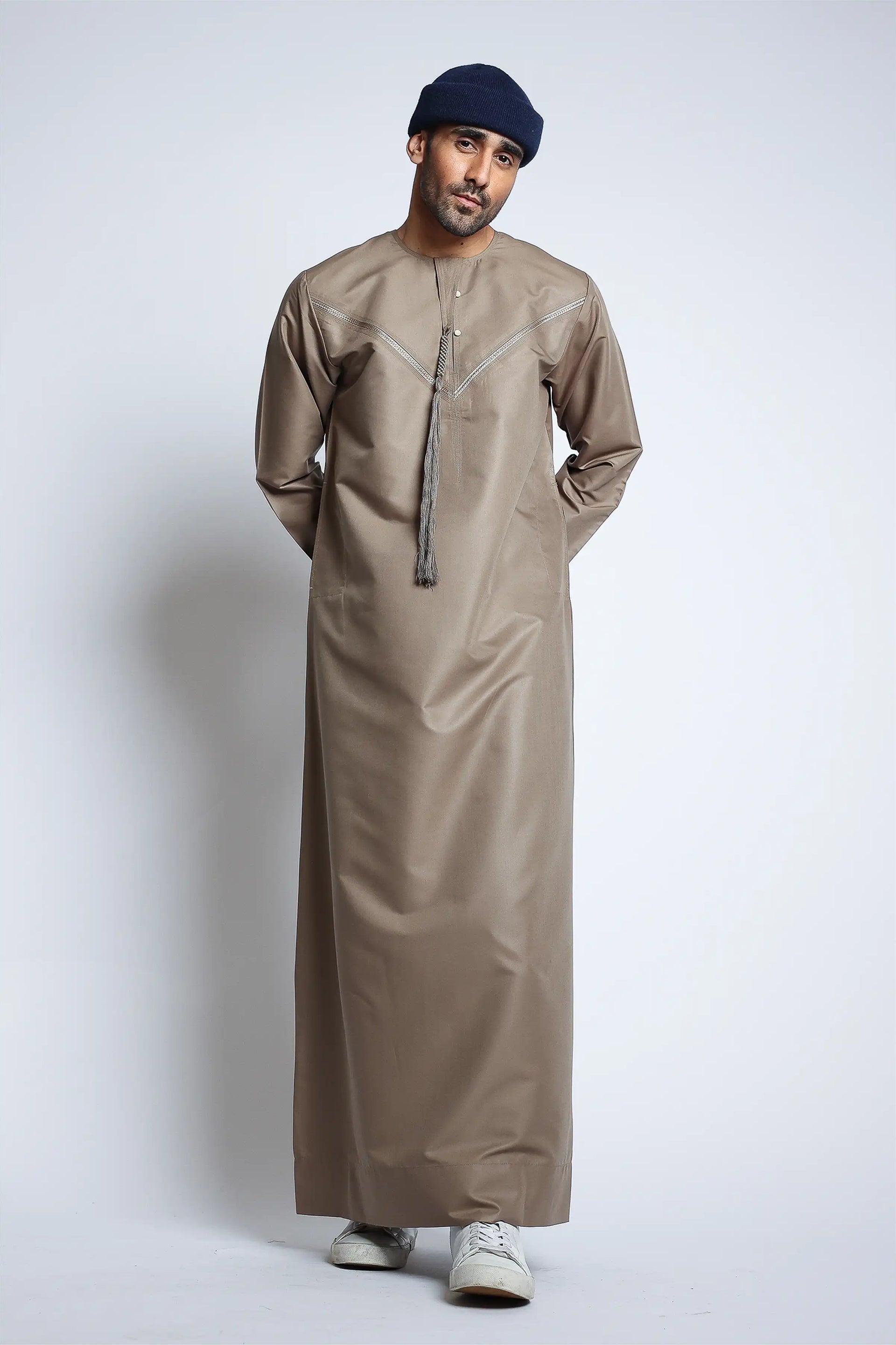 J148 Cobblestone Emirati Thobe