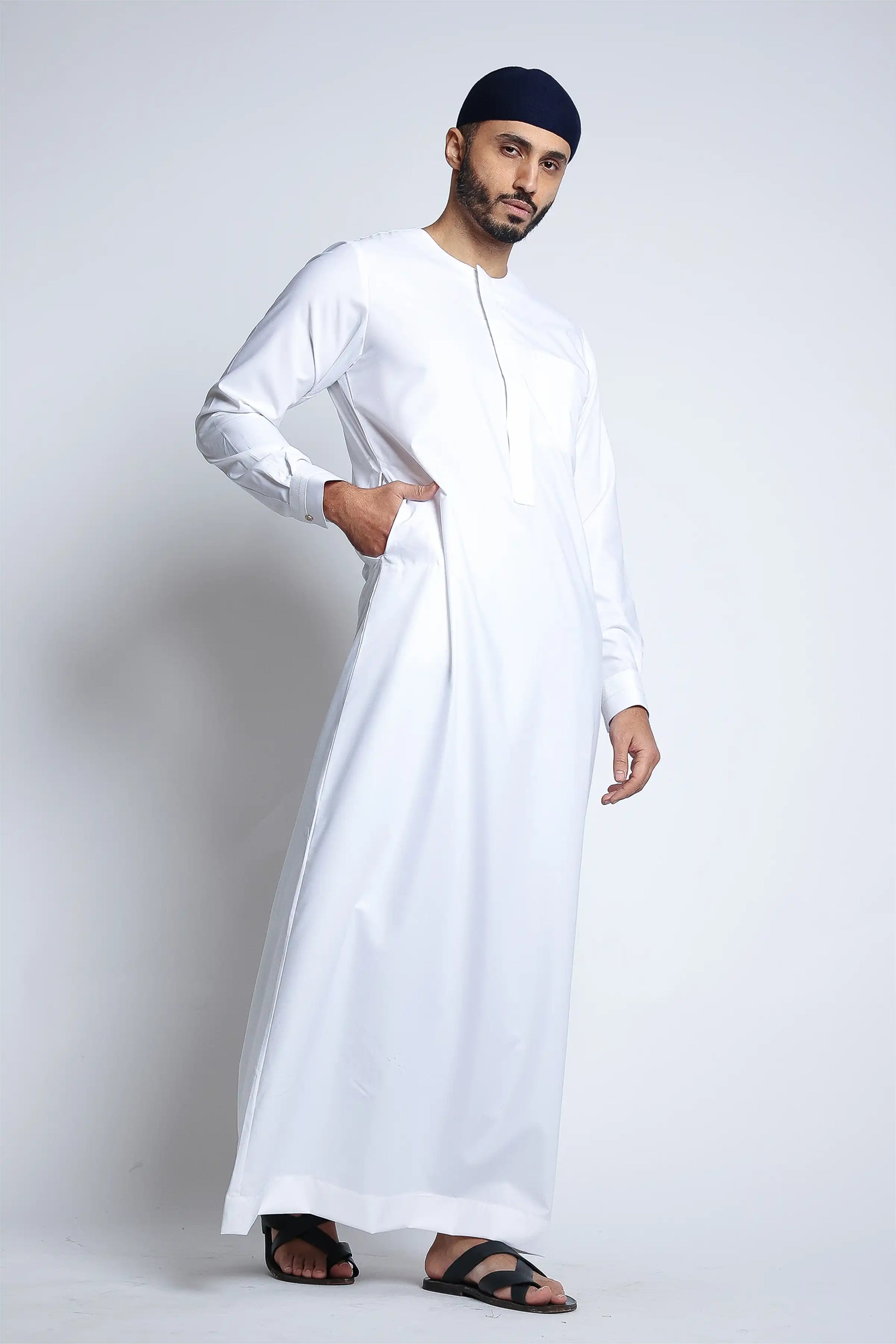 J149 Ghost White Omani