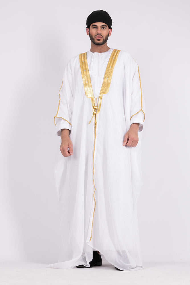 White Arab Bisht