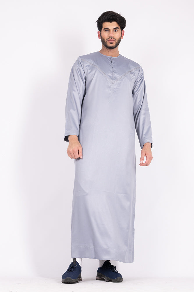 Pastel Grey Omani Thobe