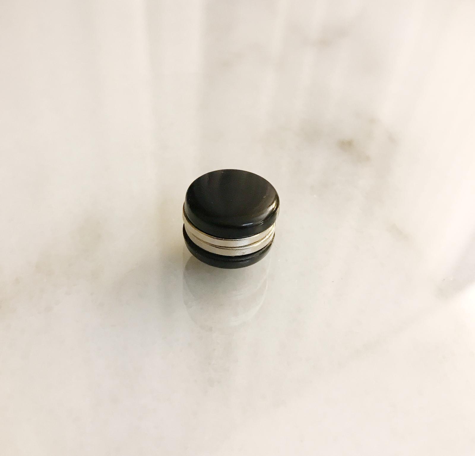 Flat black smaller size magnetic hijab pins - jubbas.com