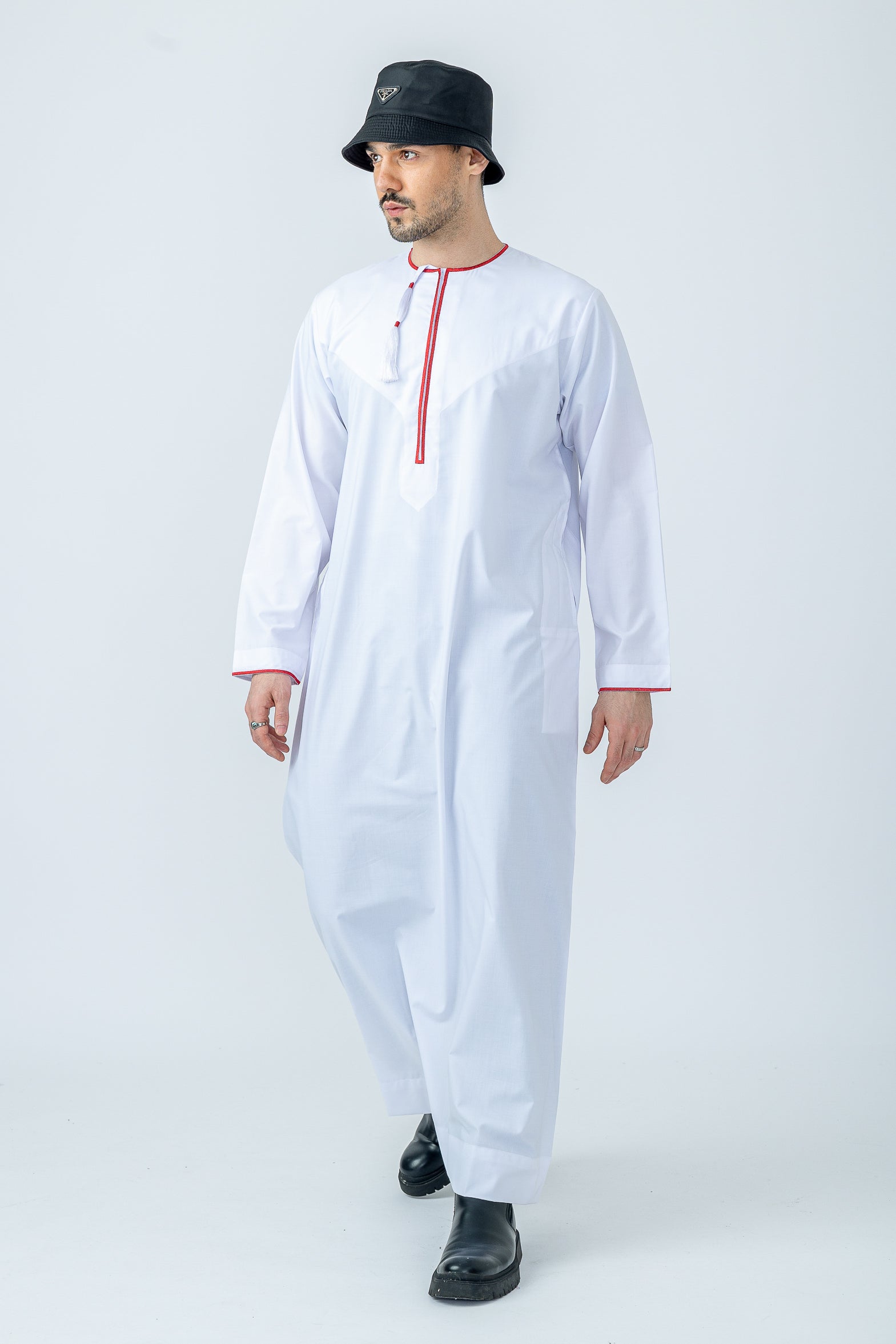 White|Maroon Habeel Thobe