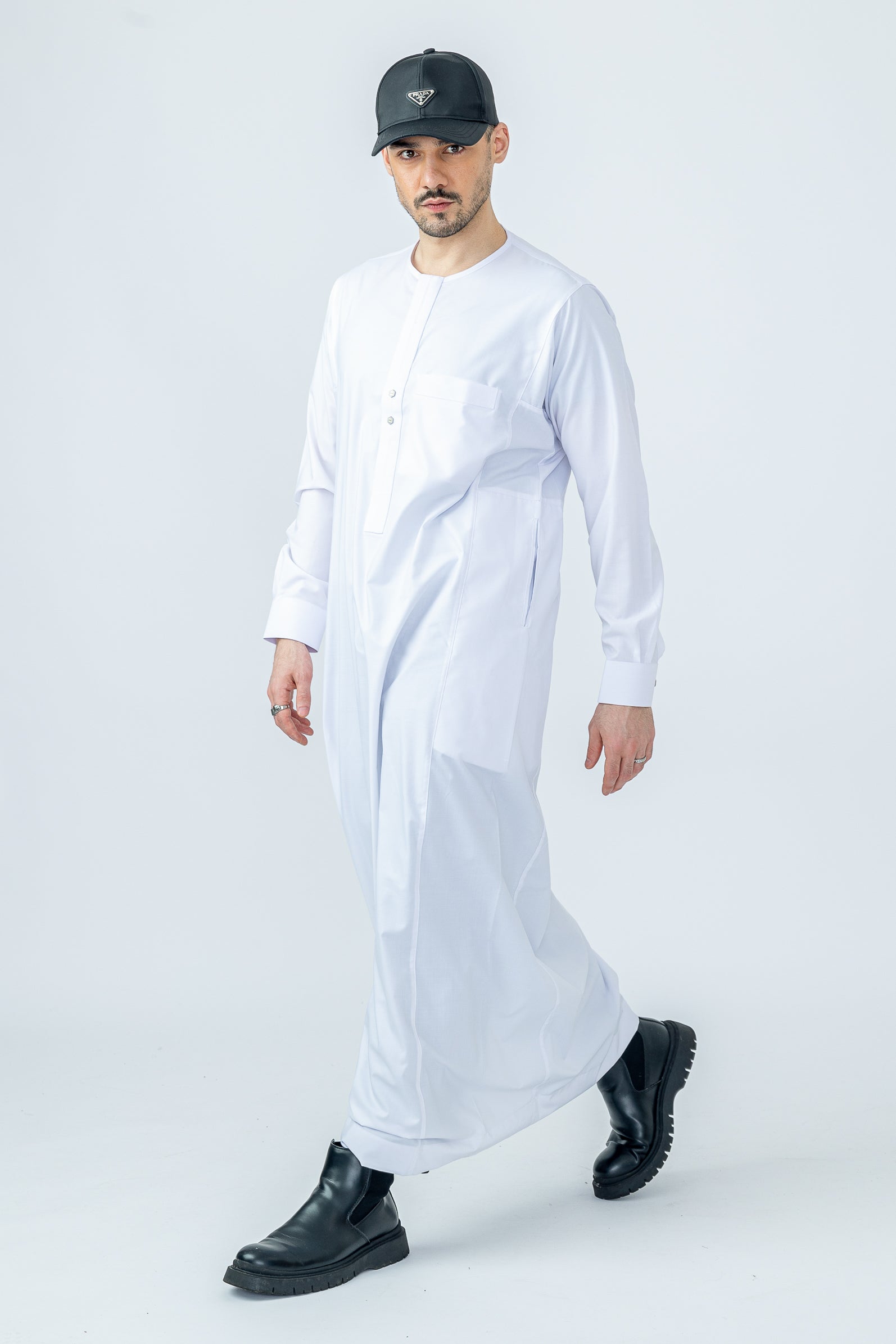 White Omani With Cuff Sleeve